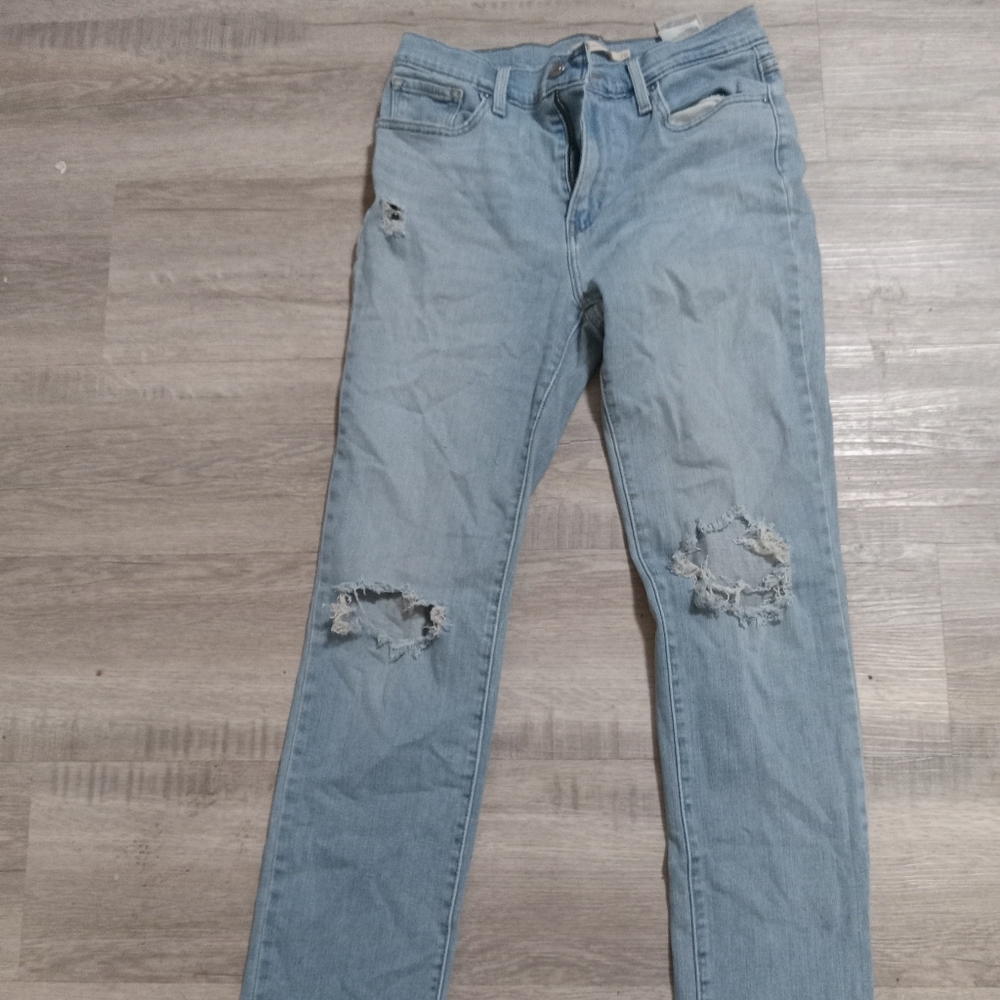Levis 724 High Rise Straight 28 32 Distressed Jeans